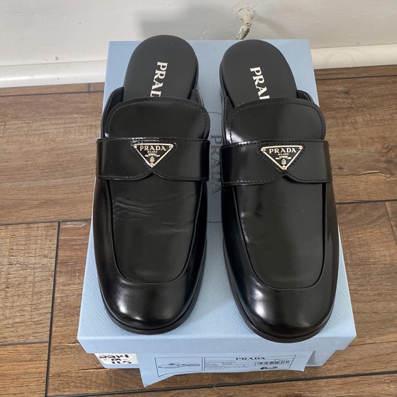 Prada Leather Logo Mule - Picture 2 of 9